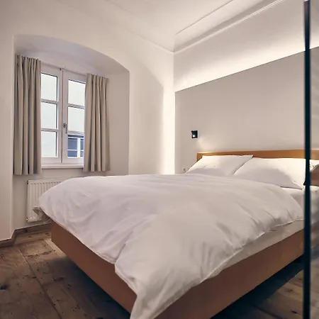 Kontor Hotel Hall in Tirol